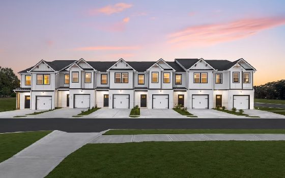 New Homes in Gainesville, Georgia built by Dream Finders Homes in the New Home Community of The Grove at Mundy Mill!