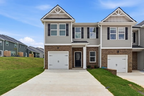 New Homes in Palmetto, Georgia built by Dream Finders Homes in the New Home Community of Carolina!