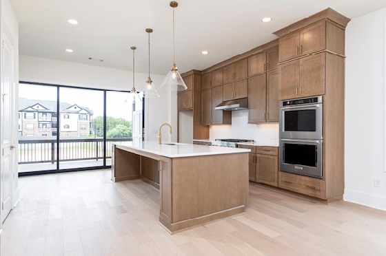New Homes in Brookhaven, Georgia built by Toll Brothers in the New Home Community of Toll Brothers at Overlook at Lenox Park!