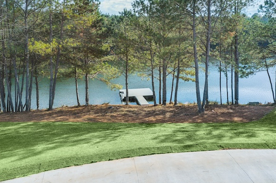 Lakeside at River Green